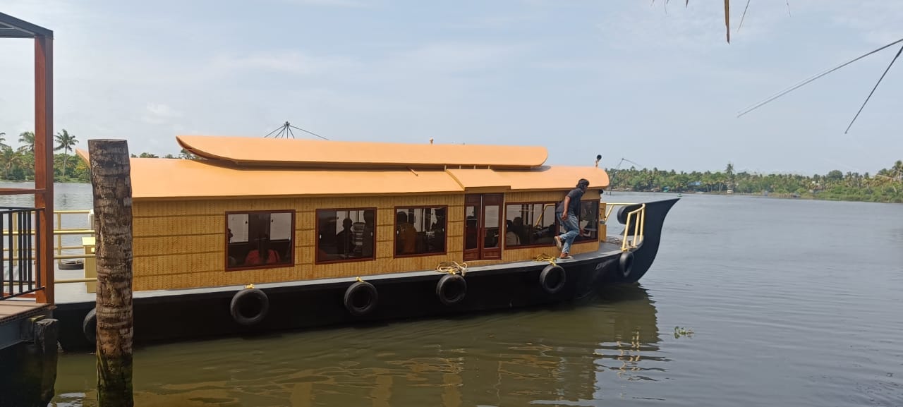 Riverine Boating